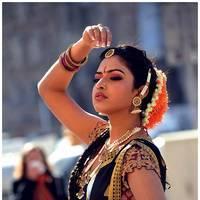 Amala Paul Latest Cute Images from Iddarammayilatho Movie | Picture 507450