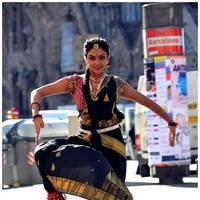 Amala Paul Latest Cute Images from Iddarammayilatho Movie | Picture 507534