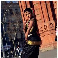 Amala Paul Latest Cute Images from Iddarammayilatho Movie | Picture 507536