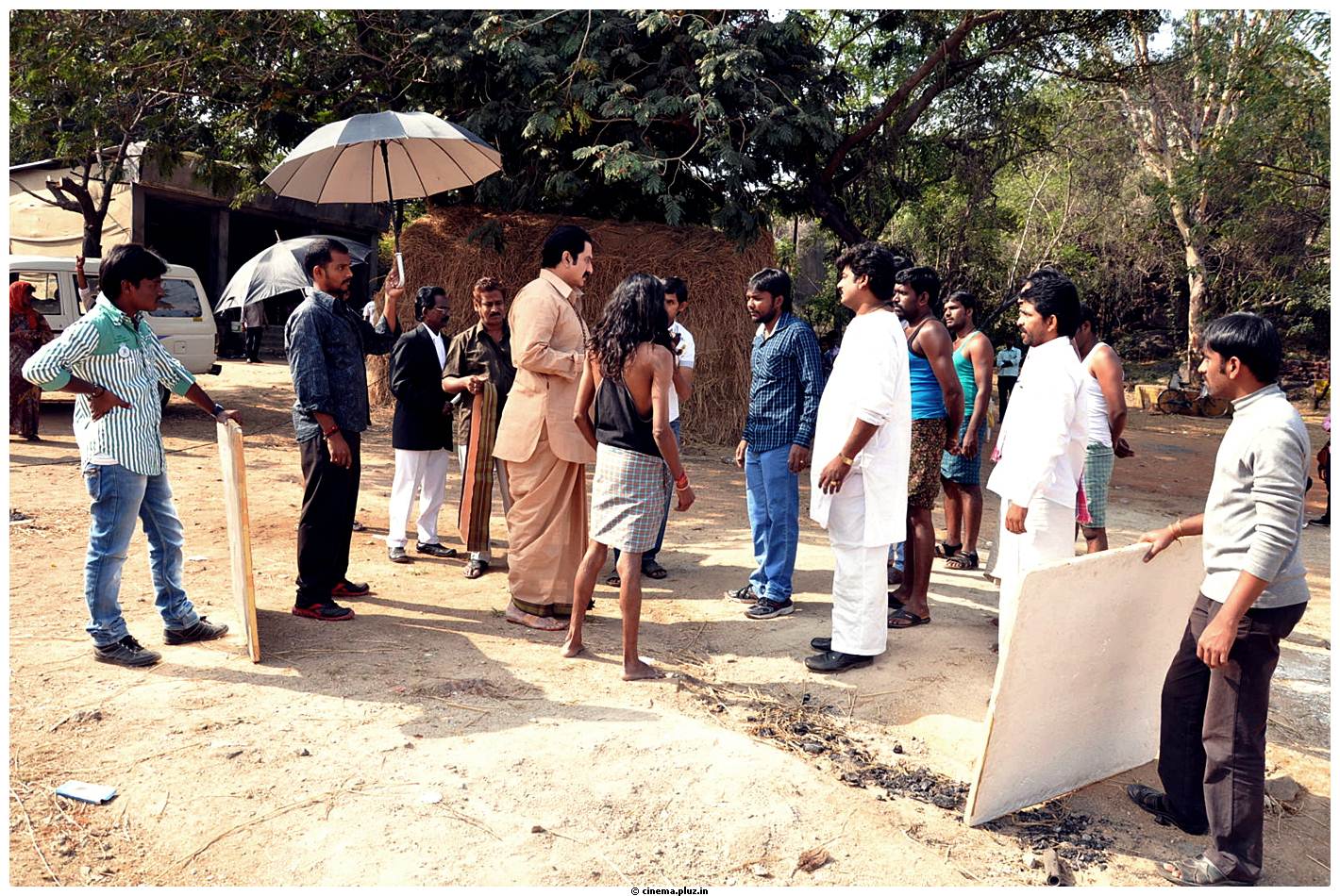 Kharjuram Movie Working Stills | Picture 506841