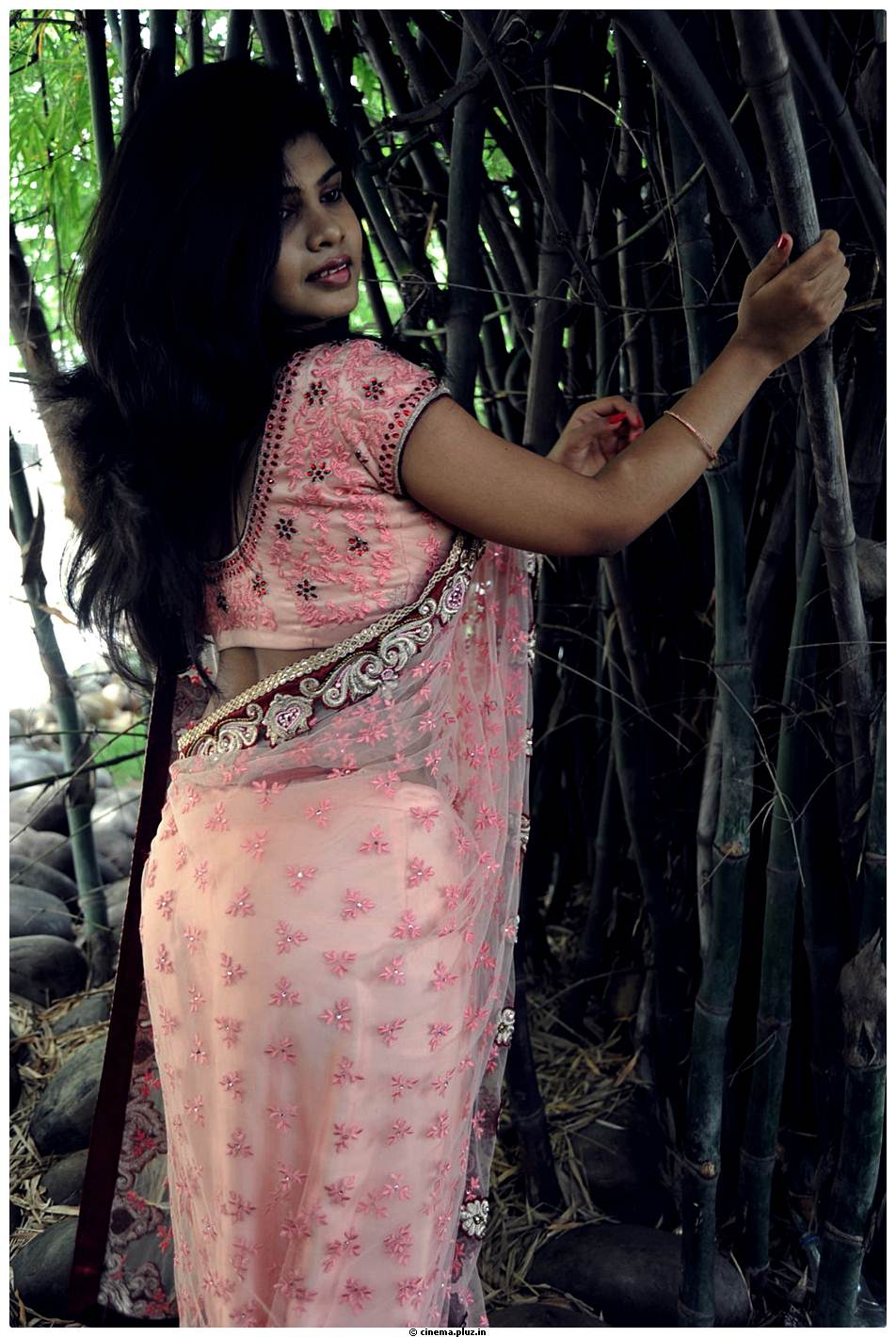 Alekya Hot Saree Images at Anandam Malli Modalaindi Movie Opening | Picture 510328