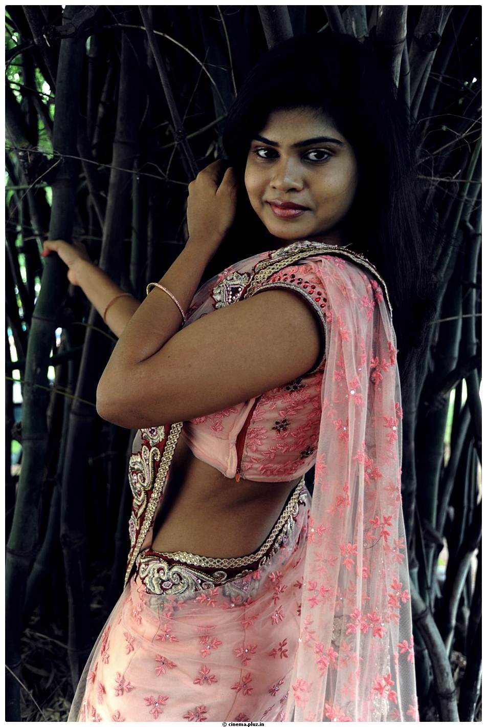 Alekya Hot Saree Images at Anandam Malli Modalaindi Movie Opening | Picture 510336