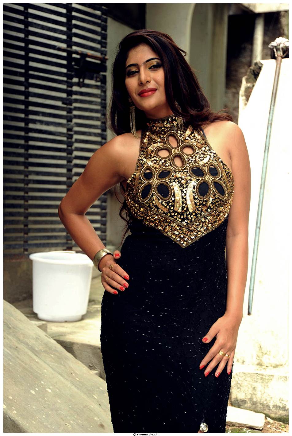 Neha Saxena Latest Hot Photos at Q Premaku Chavuku Movie Opening | Picture 510396