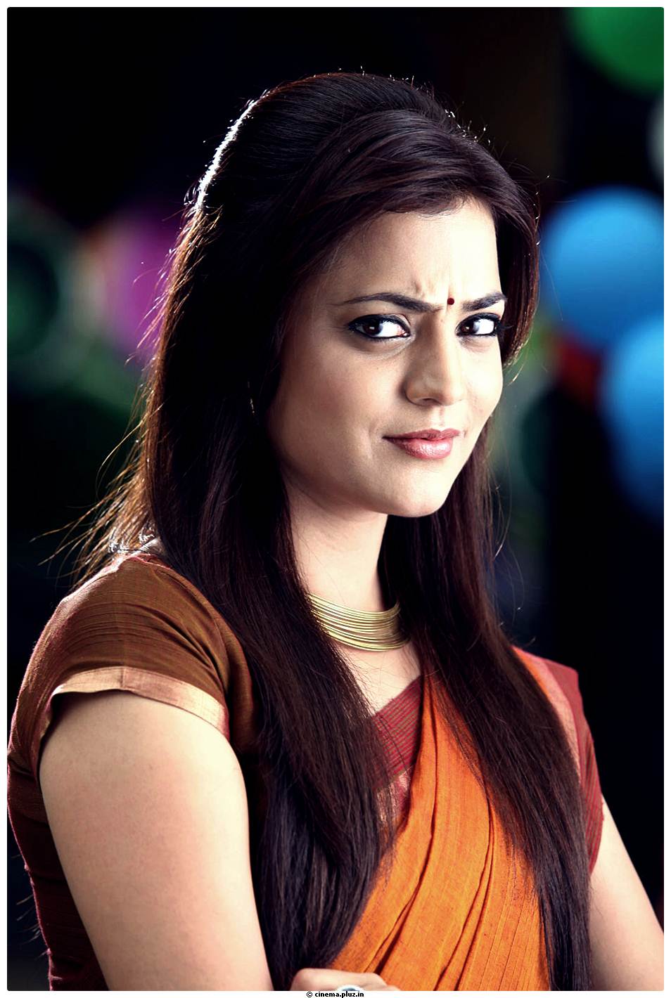 Nisha Agarwal Hot Saree Stills in Saradaga Ammayilatho Movie | Picture 513206