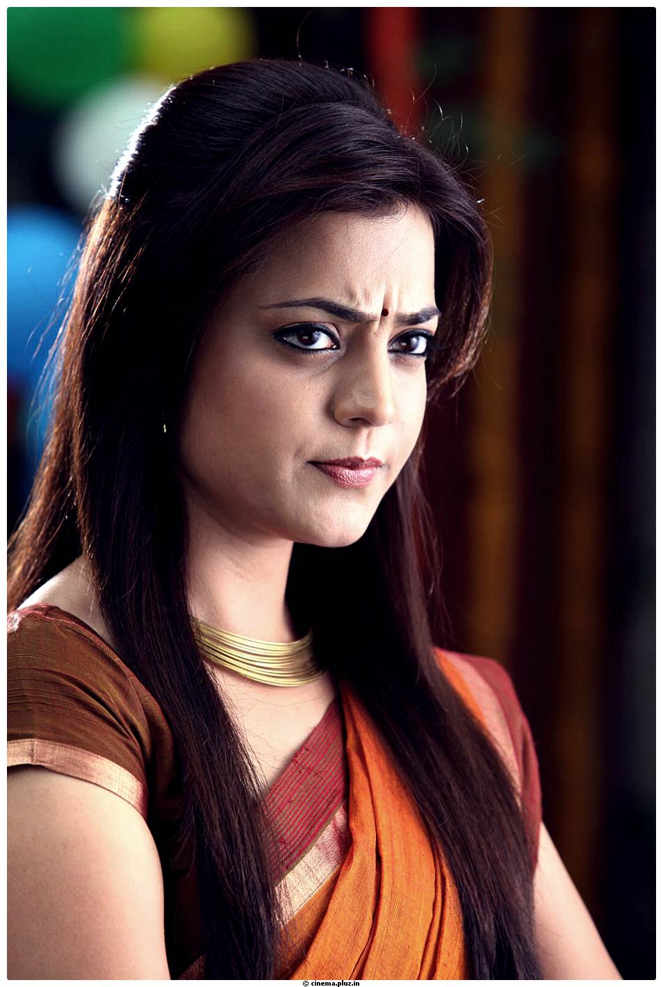 Nisha Agarwal Hot Saree Stills in Saradaga Ammayilatho Movie | Picture 513231