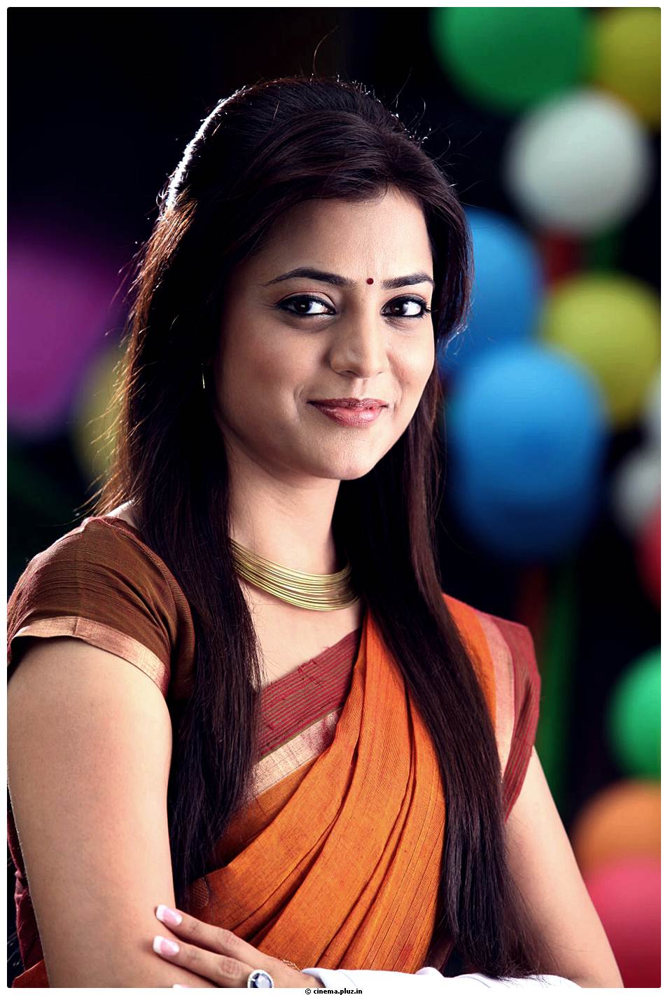 Nisha Agarwal Hot Saree Stills in Saradaga Ammayilatho Movie | Picture 513237