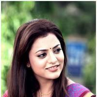 Nisha Agarwal Hot Saree Stills in Saradaga Ammayilatho Movie | Picture 513169