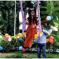 Nisha Agarwal Hot Saree Stills in Saradaga Ammayilatho Movie | Picture 513192