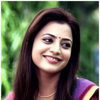 Nisha Agarwal Hot Saree Stills in Saradaga Ammayilatho Movie | Picture 513205