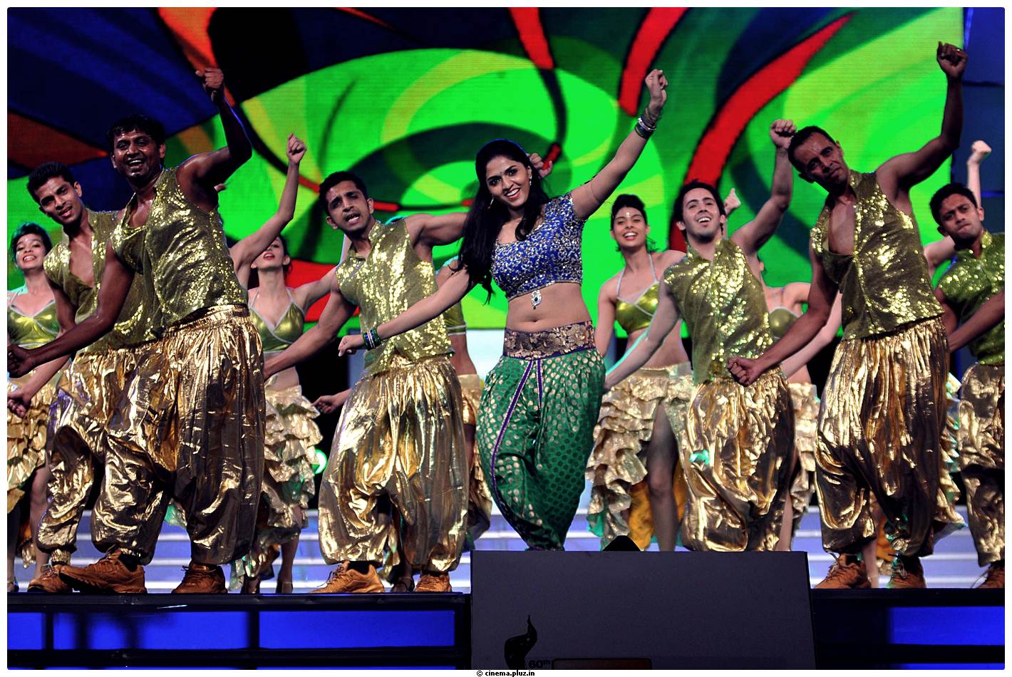 Sunaina - 60th Idea Filmfare Awards 2012 Performance & Awards Pictures | Picture 517512
