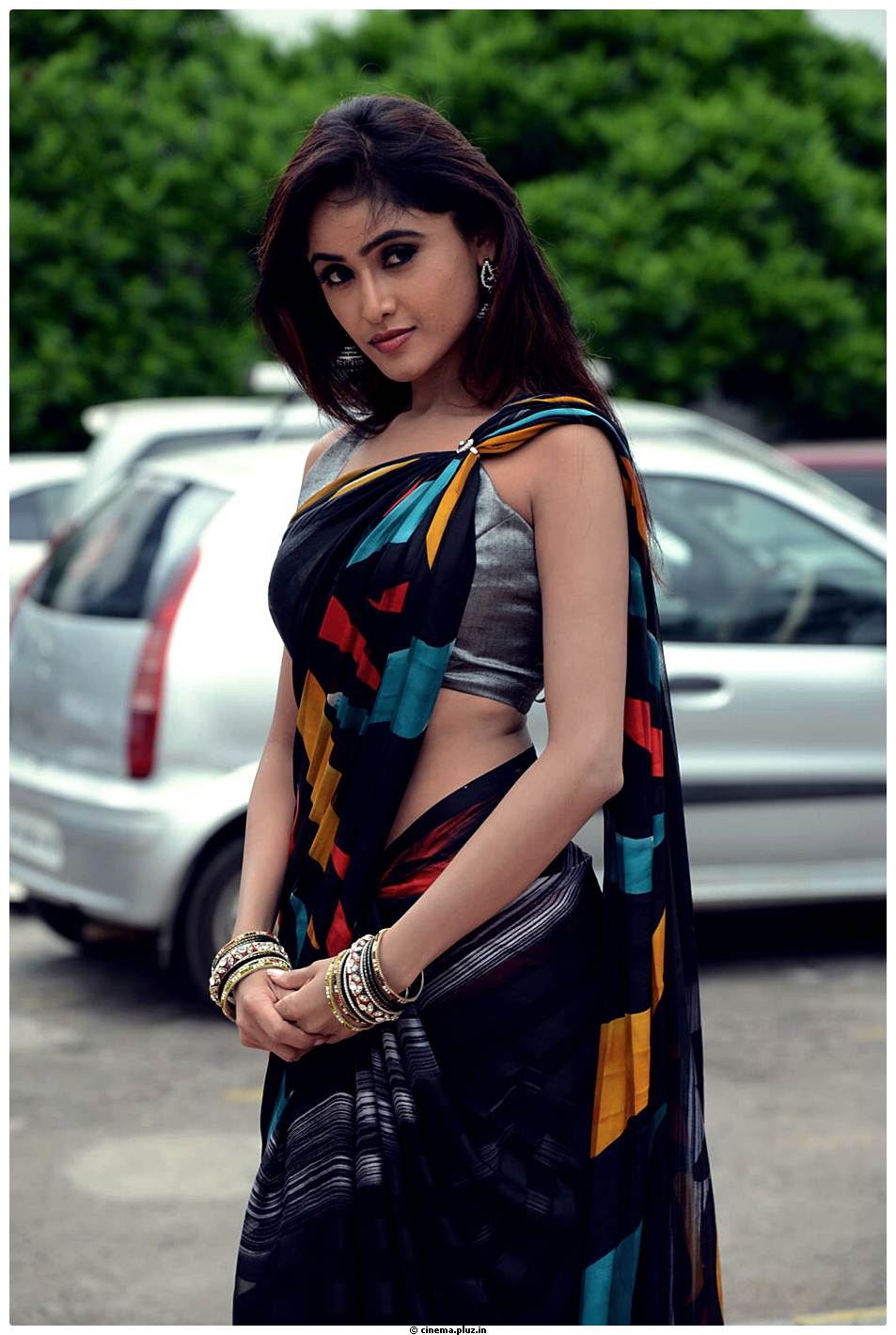 Sony Charishta in Hot Saree Images | Picture 519541