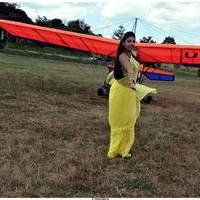Komal Jha Latest Hot Saree Photos | Picture 522725