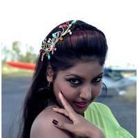 Komal Jha Latest Hot Saree Photos | Picture 522739