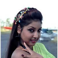 Komal Jha Latest Hot Saree Photos | Picture 522740