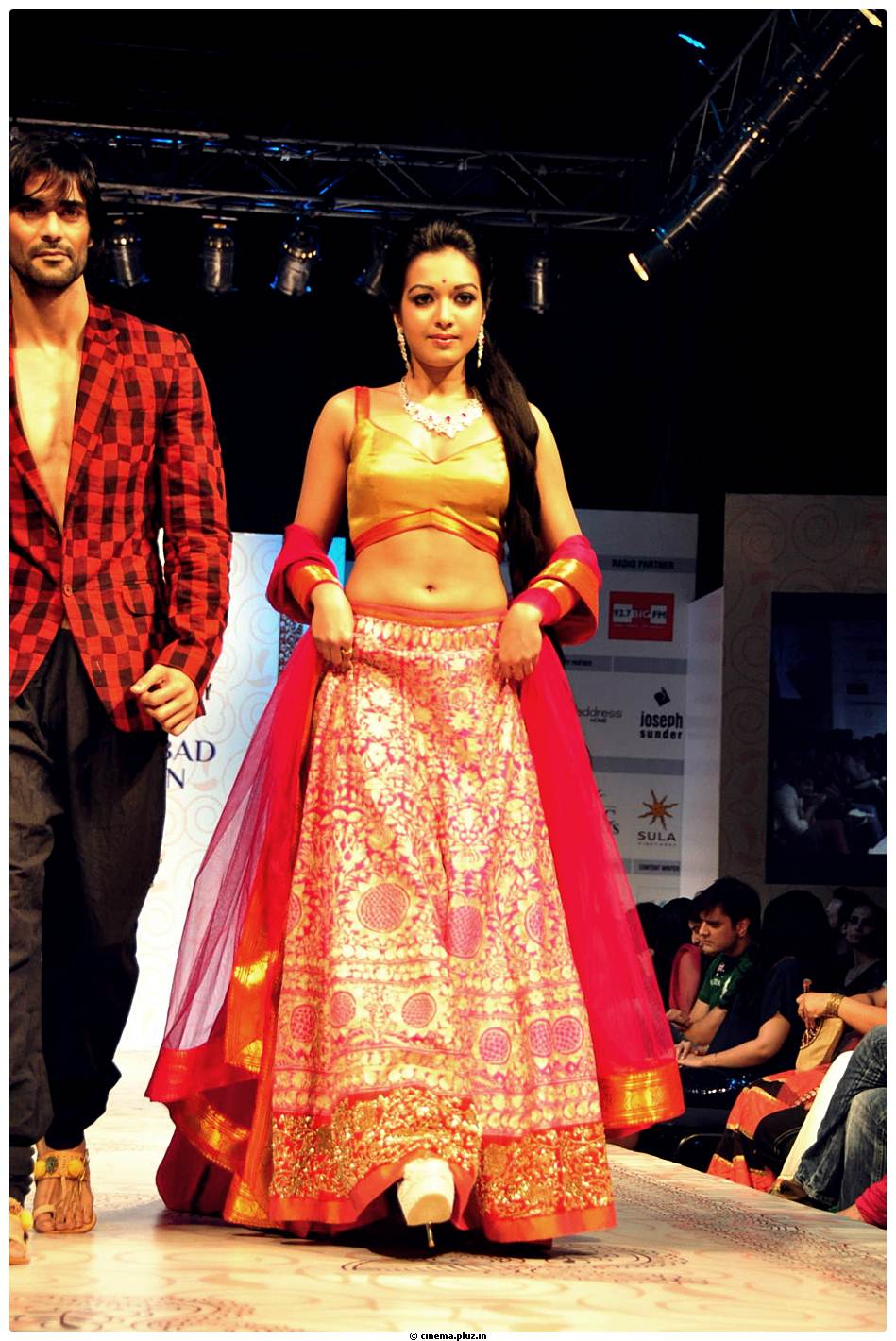 Catherine Tresa Ramp Walk At Hyderabad Fashion Week Photos | Picture 523079