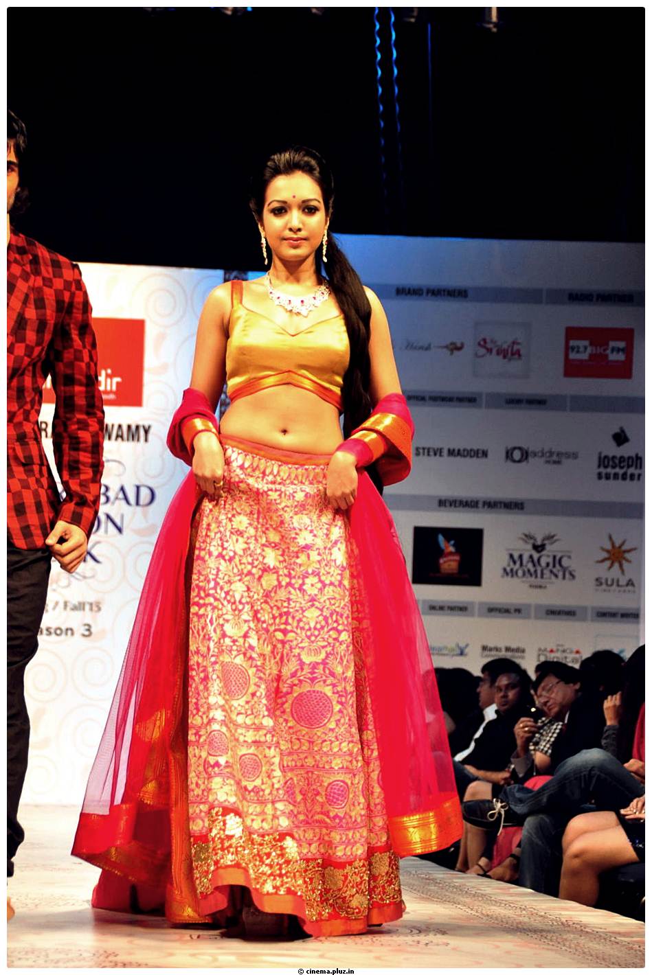 Catherine Tresa Ramp Walk At Hyderabad Fashion Week Photos | Picture 523115