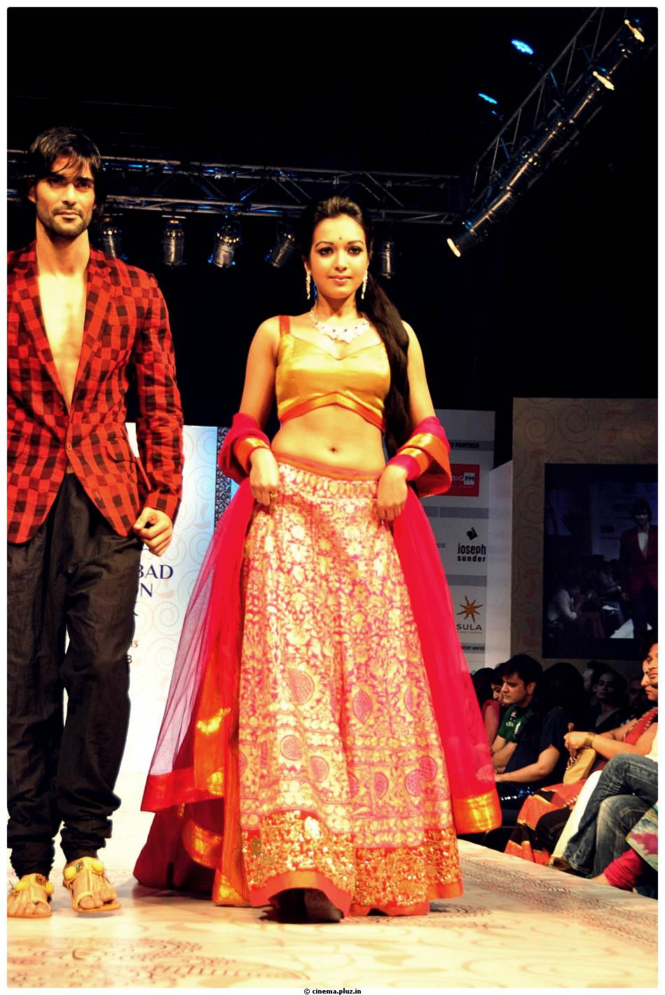 Catherine Tresa - Hyderabad Fashion Week Season 3 Photos | Picture 523332