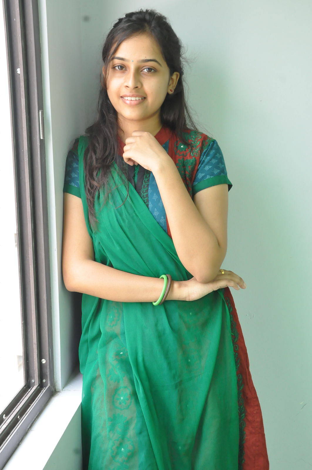 Sri Divya - Mallela Theeram Lo Sirimalle Puvvu Movie Press Meet Stills | Picture 472211