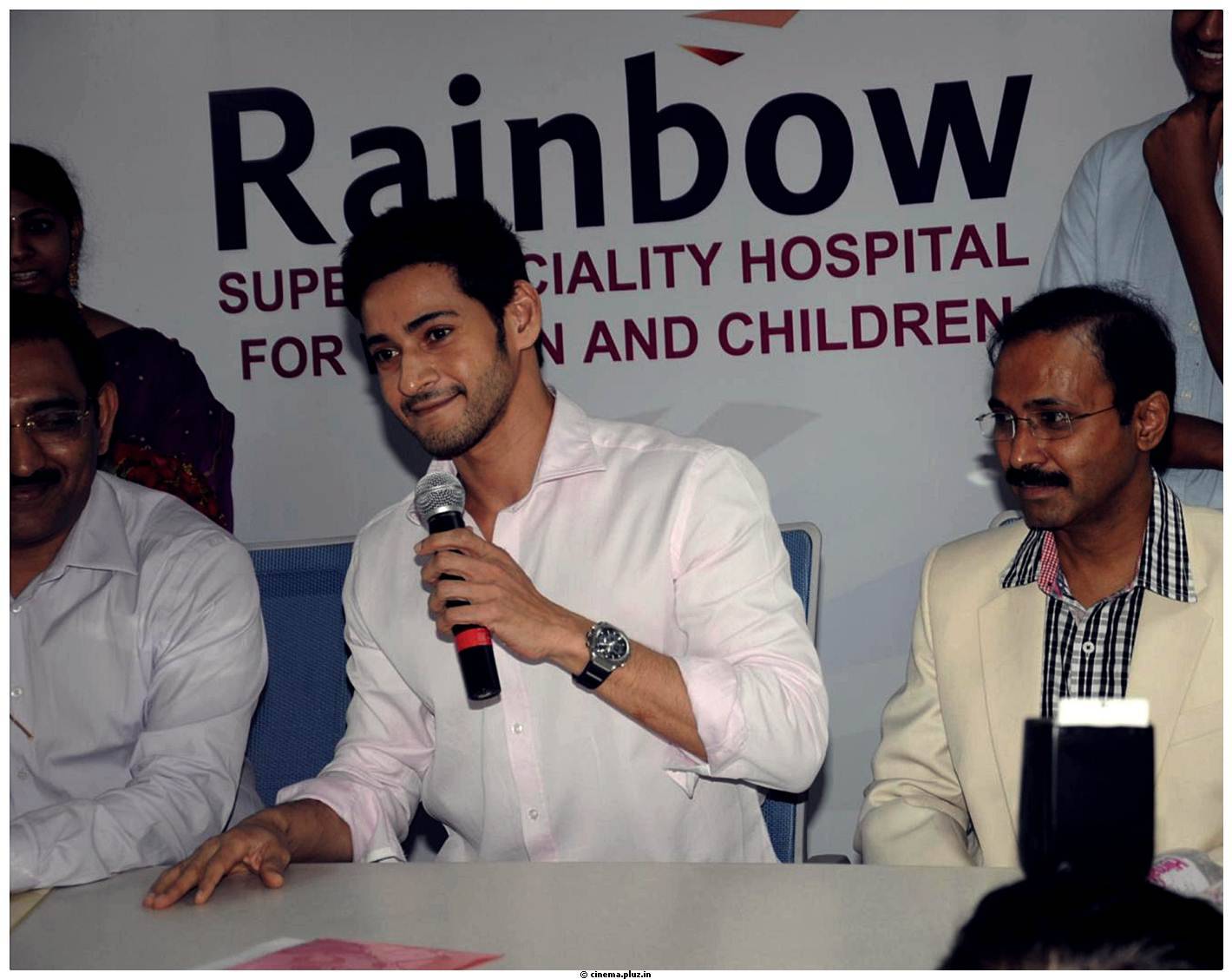 Mahesh Babu Launches Rainbow Hospital in Vijayawada Pictures | Picture 474492