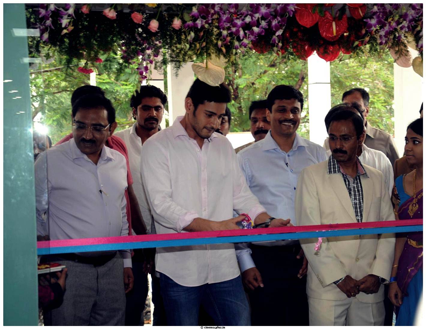Mahesh Babu Launches Rainbow Hospital in Vijayawada Pictures | Picture 474494