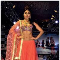 Shriya Saran - Passionate Foundation Fashion Show Photos | Picture 476579