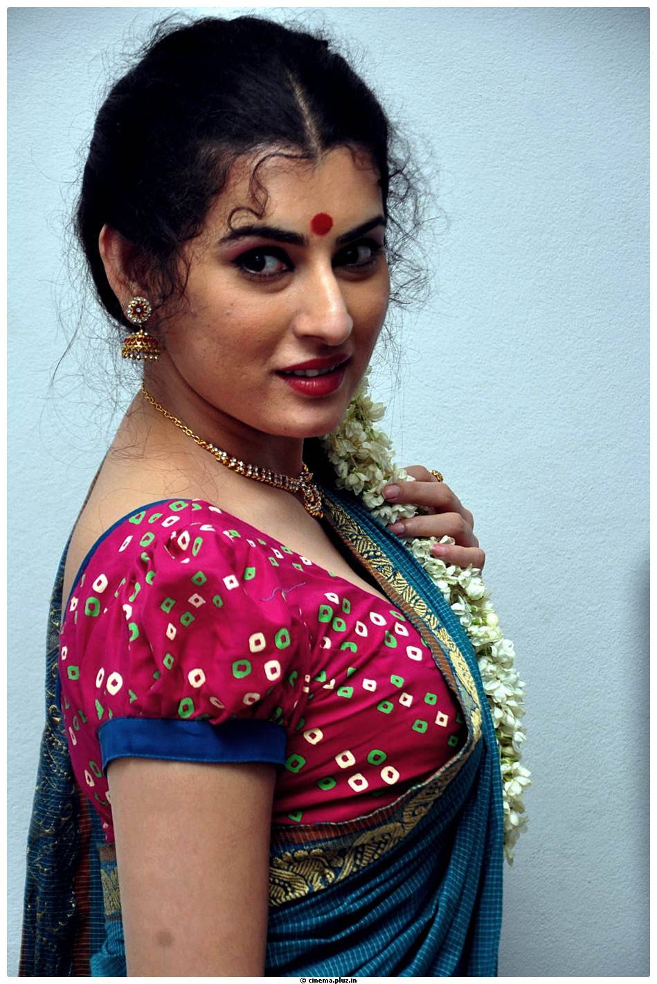 Archana Cute Saree Images at Maha Bhaktha Siriyala Movie Audio Release | Picture 480865
