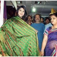 National Silk and Cotton Expo Inaugurated by Ritu Varma Photos | Picture 483880