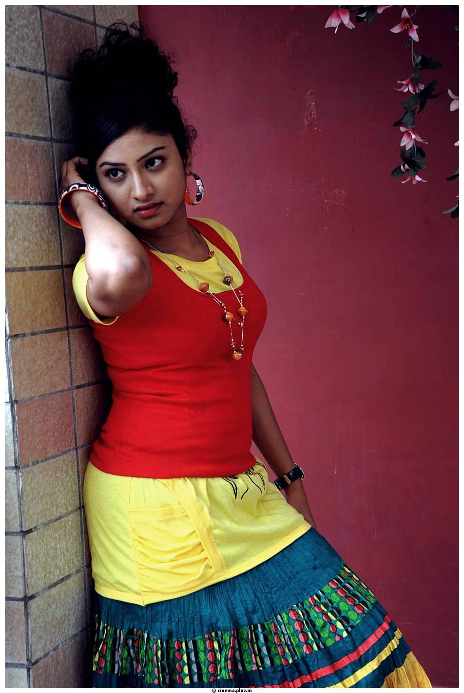 Actress Vishnu Priya Latest Images | Picture 483503