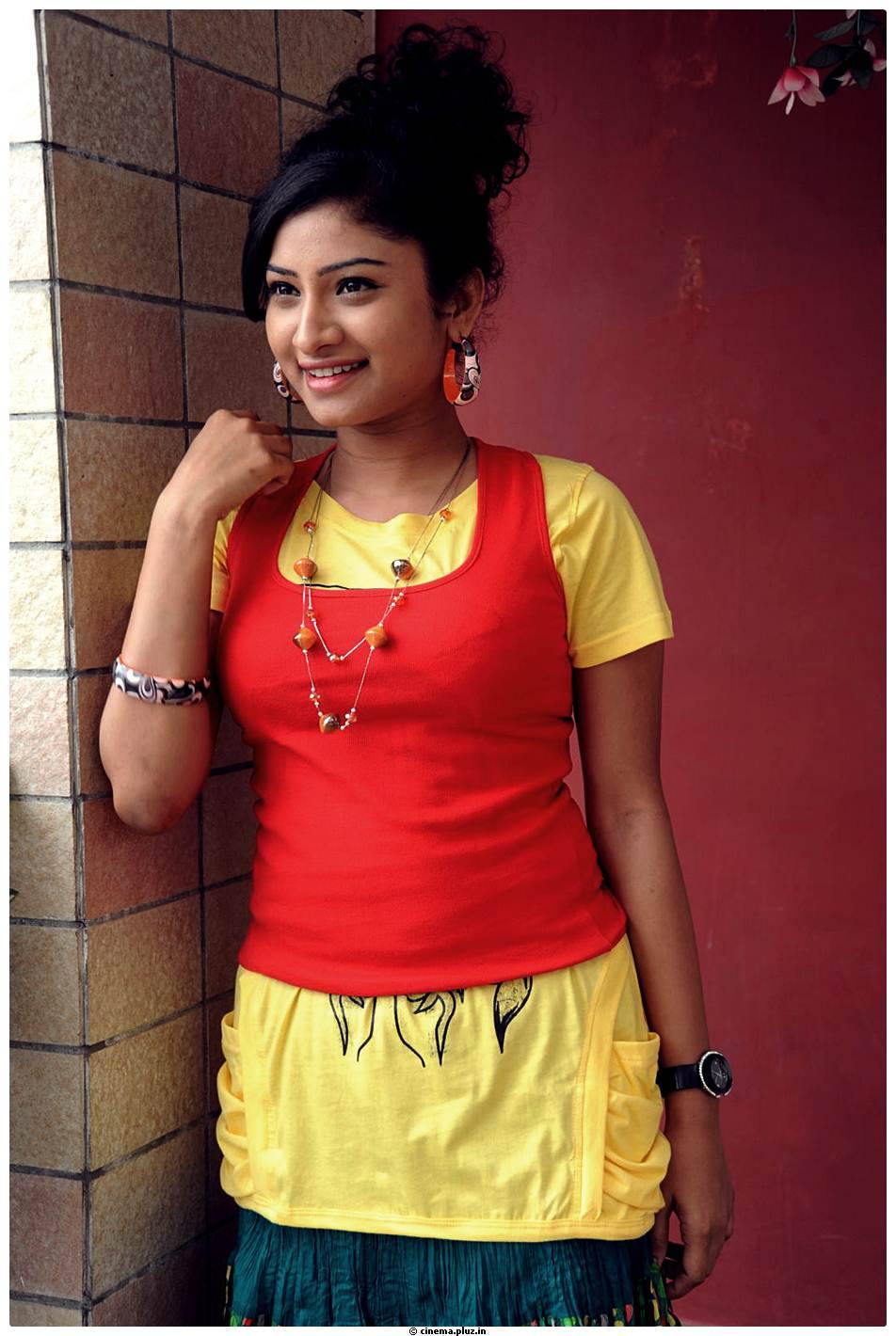 Actress Vishnu Priya Latest Images | Picture 483517