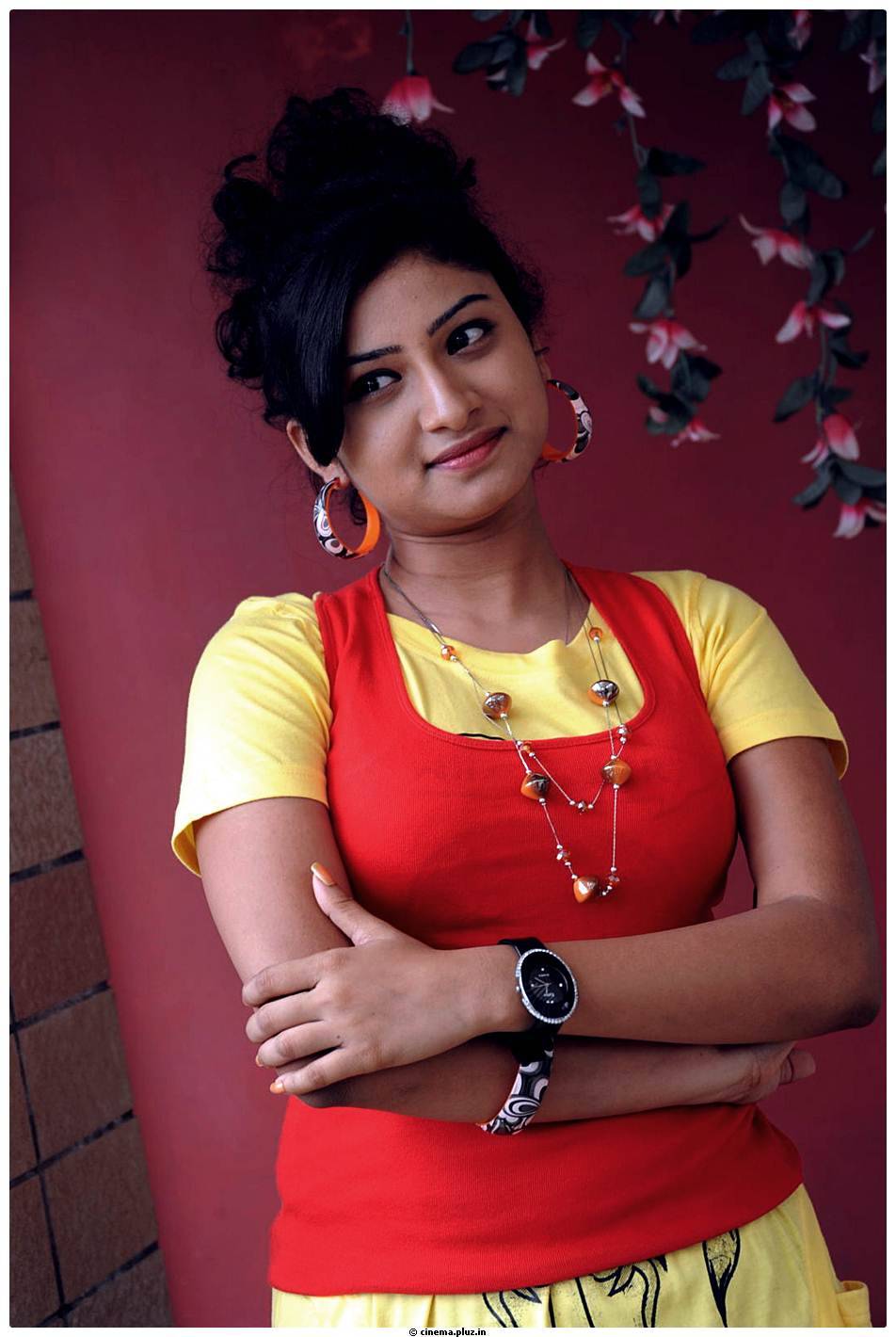 Actress Vishnu Priya Latest Images | Picture 483525