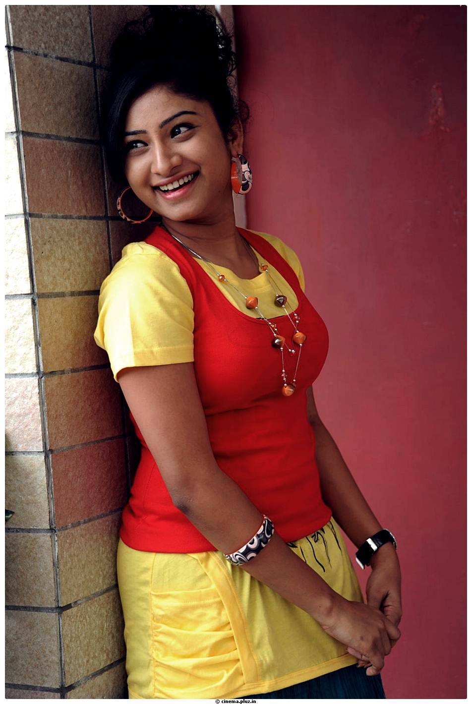 Actress Vishnu Priya Latest Images | Picture 483531