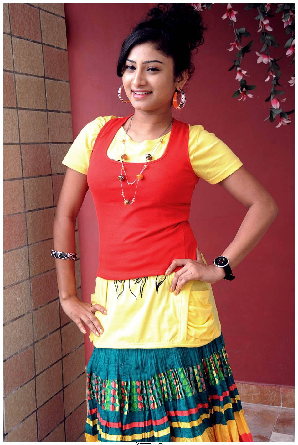 Actress Vishnu Priya Latest Images | Picture 483543
