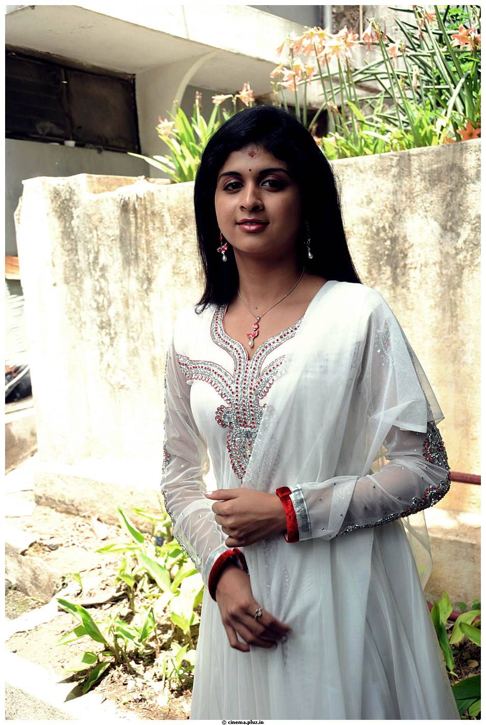 Mrudhula Basker Latest Photos | Picture 485409