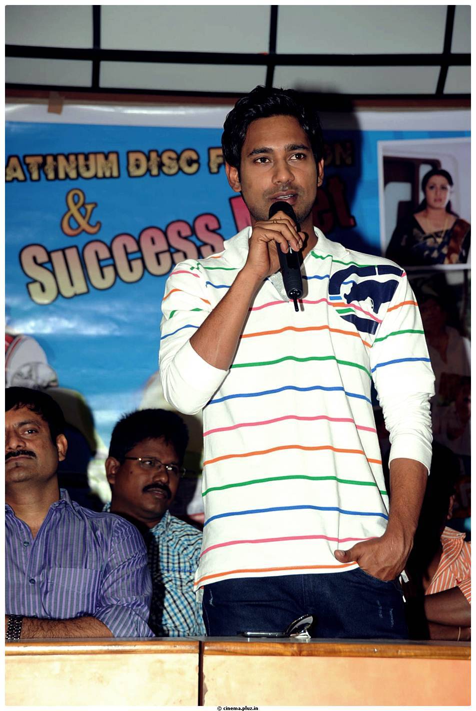 Varun Sandesh - Saradaga Ammaitho Movie Platinum Disc Function Photos | Picture 488023
