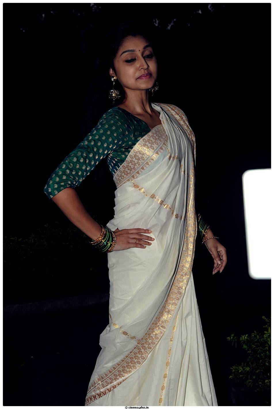 Actress Suji Latest Saree Photos at Ela Cheppanu Movie Audio Release | Picture 490499