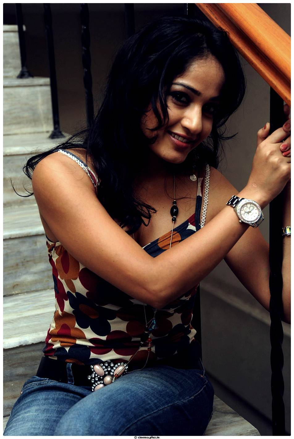 Madhavi Latha Hot Images at Ela Cheppanu Movie Audio Release | Picture 490334