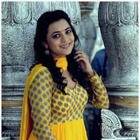 Nisha Agarwal Latest Stills in Saradaga Ammaitho Movie | Picture 493784