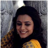 Nisha Agarwal Latest Stills in Saradaga Ammaitho Movie | Picture 493814