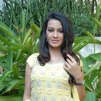 Deeksha Panth At Thondi Movie Opening Pictures | Picture 396785