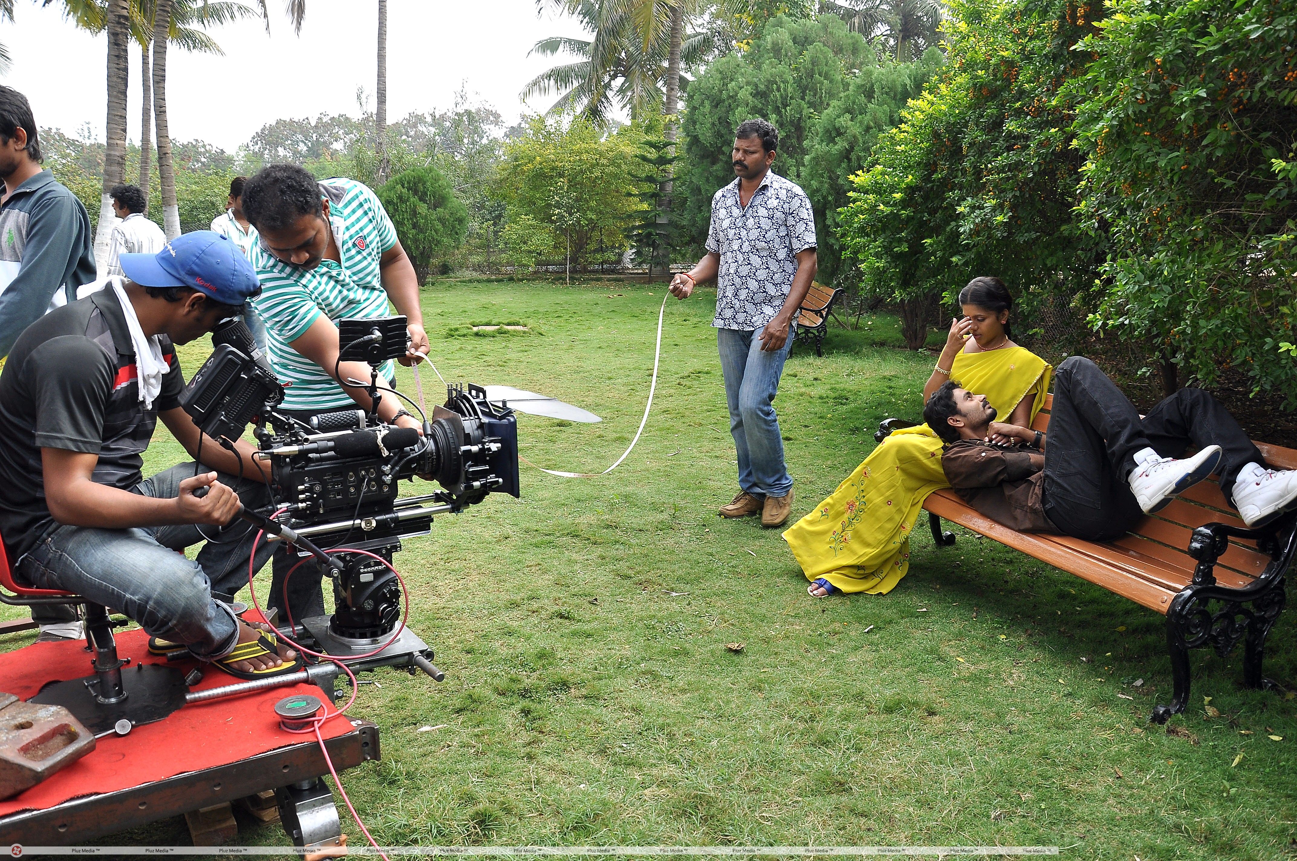 Aha Na Premanta Movie Working Stills | Picture 400002