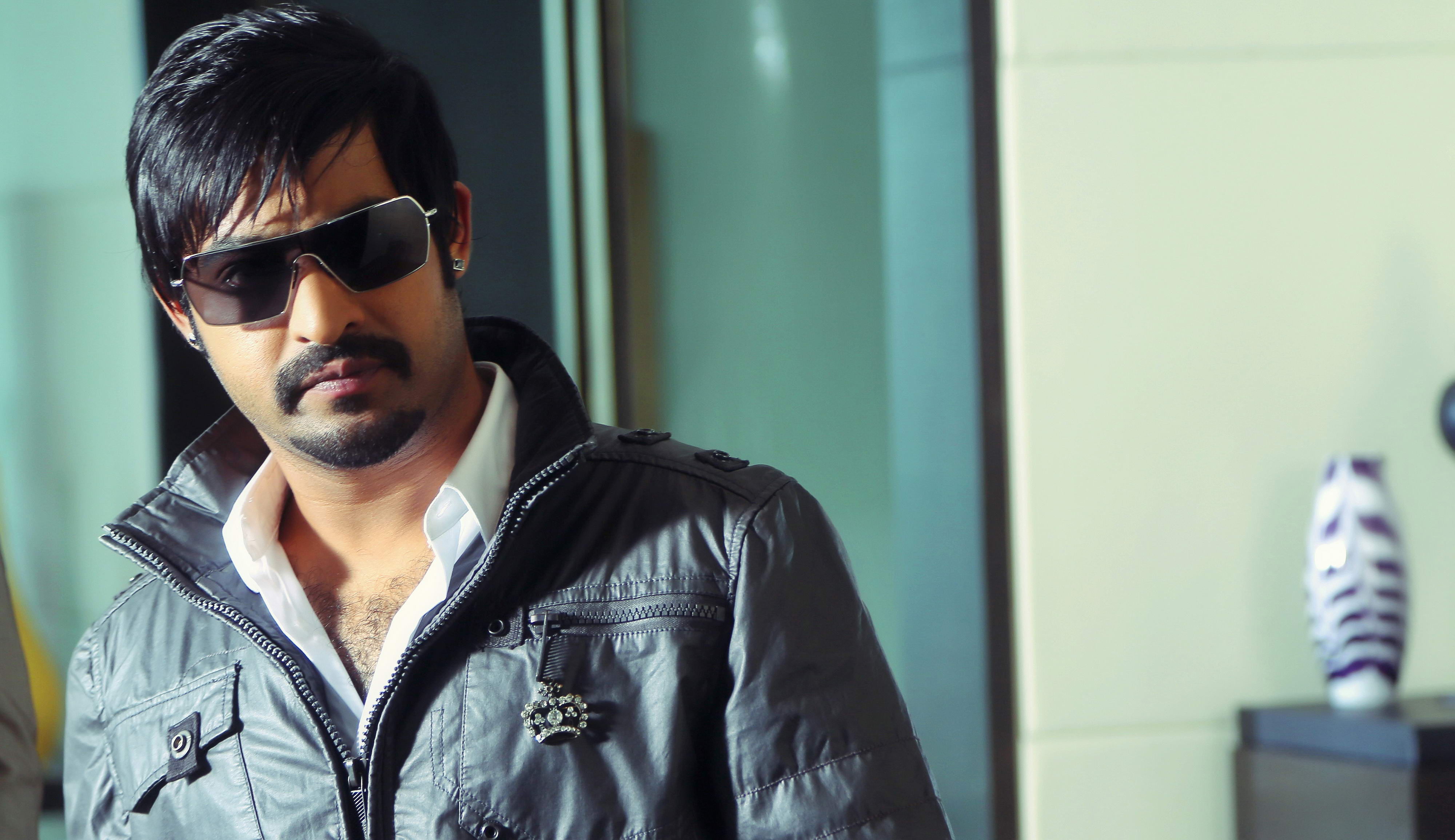Jr. NTR - Baadshah Movie New Pictures | Picture 408059