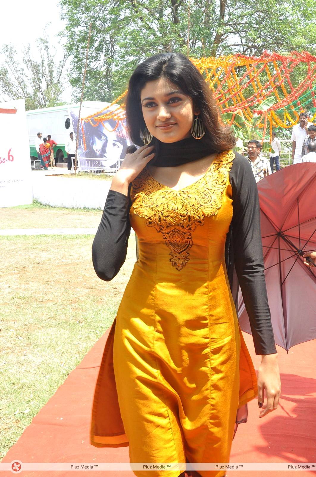 Oviya Helen at H Productions New Movie Launch Photos | Picture 452344