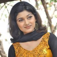 Oviya Helen at H Productions New Movie Launch Photos | Picture 452364