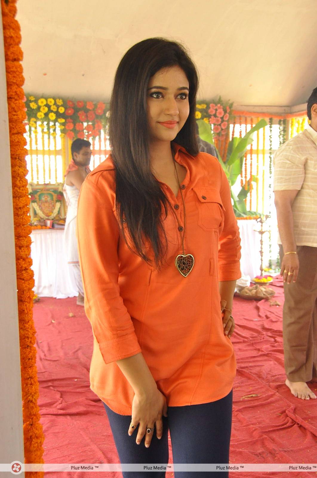 Poonam Bajwa at H Productions New Movie Launch Photos | Picture 452435
