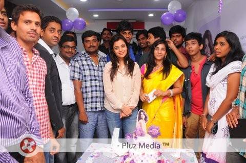 Nisha Agarwal Launch Naturals New Branch 225th in Vizag at MVP Colony Pictures | Picture 454538