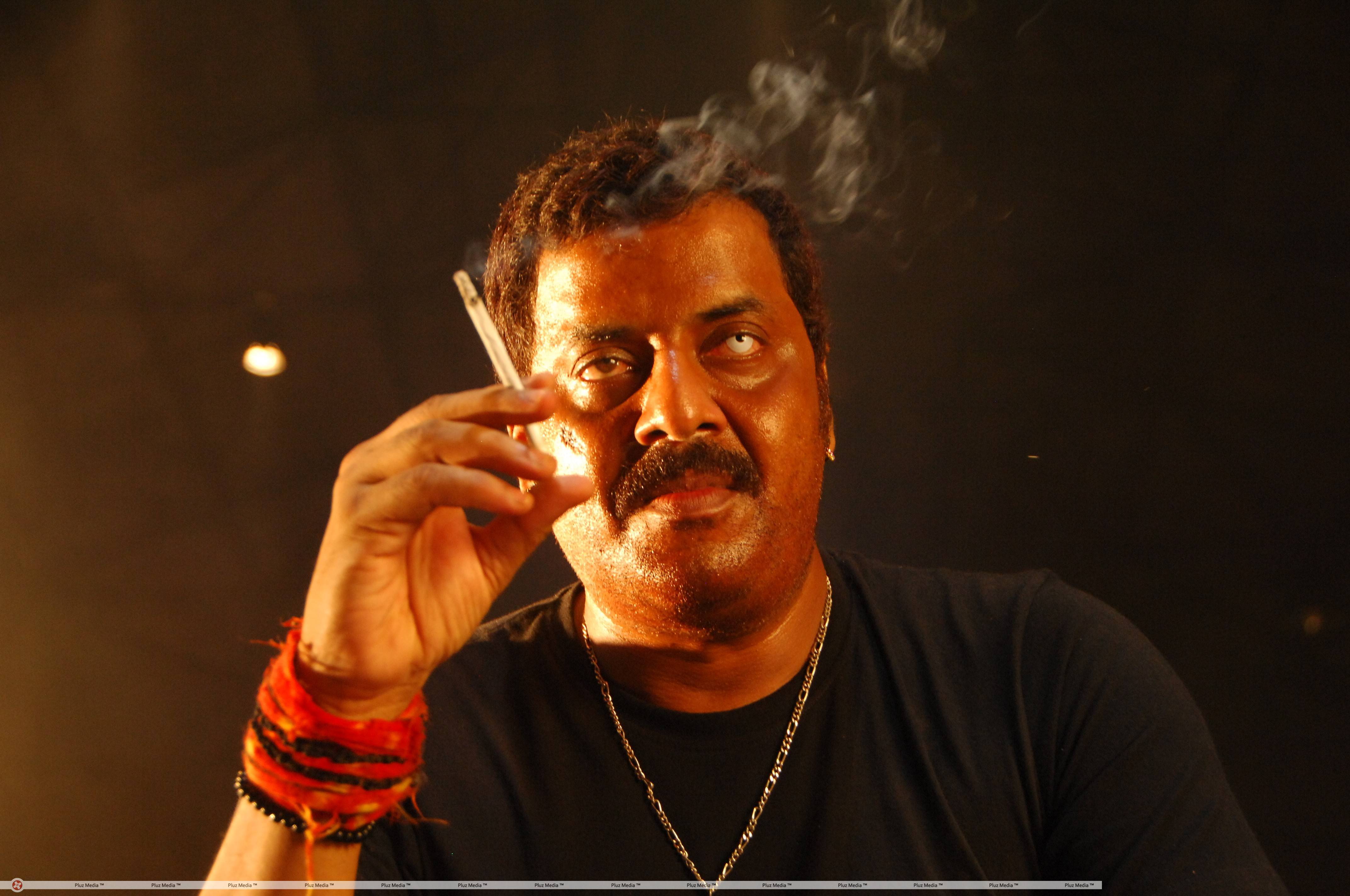 Raja Ravindra - Paisa Telugu Movie Stills | Picture 454741