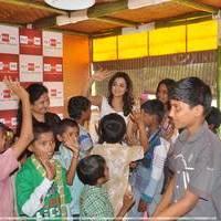 Nisha Agarwal Celebrates Mother's Day at 92.7 Big FM Photos | Picture 455634