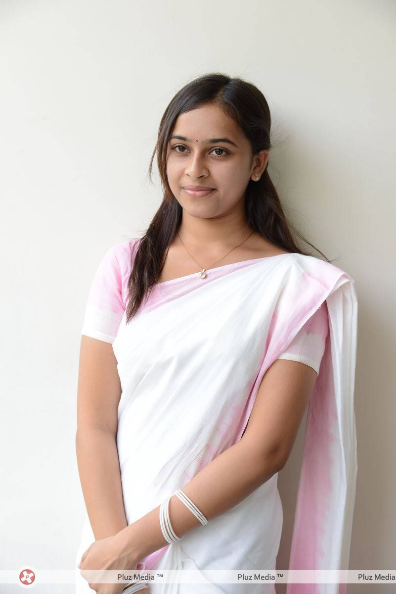Sri Divya Latest Saree Photos | Picture 455510