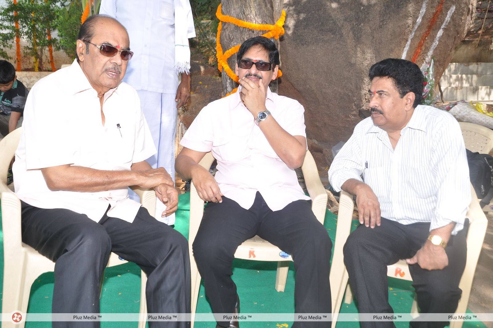 Manushulatho Jagratha Movie Opening Pictures | Picture 457013