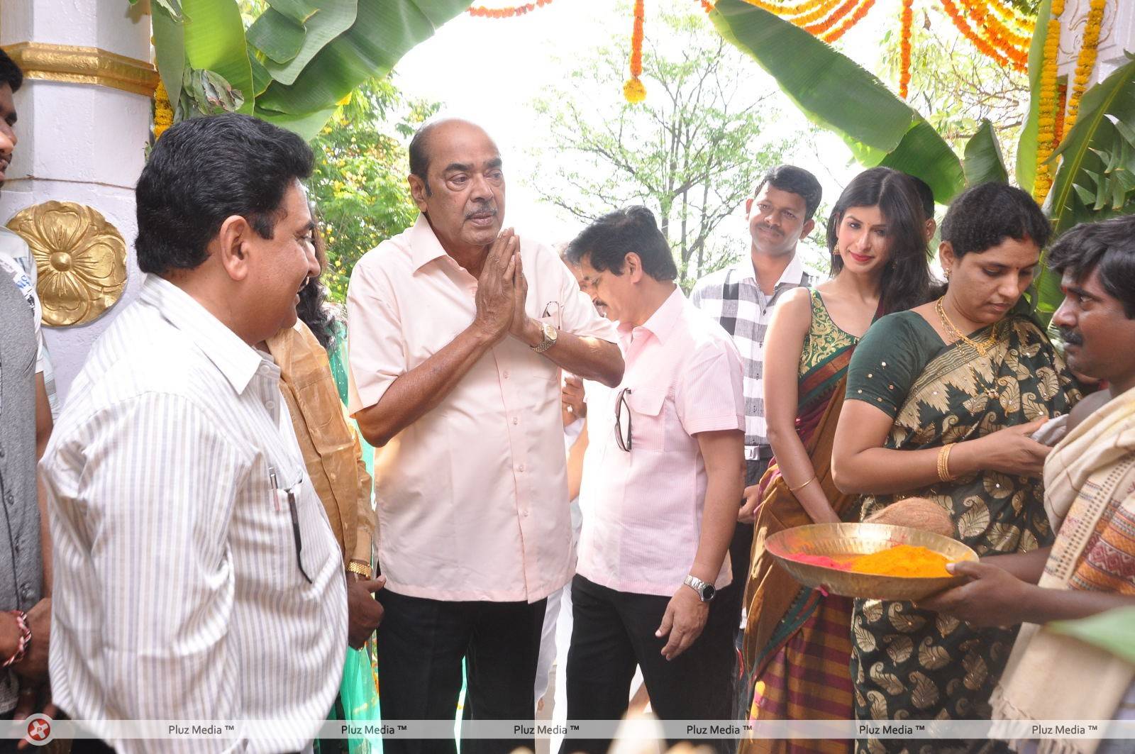 Manushulatho Jagratha Movie Opening Pictures | Picture 457018